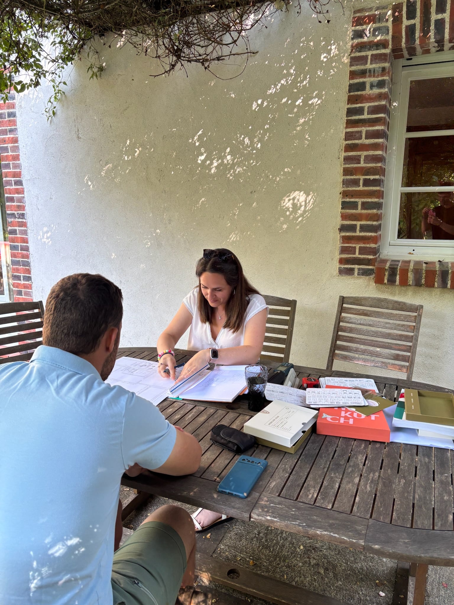 Architecture d'intérieur Comment trouver des artisans fiables (sans y laisser des plumes) - Article de blog architecture intérieur par Pauline Bruniaux Bel-Étage