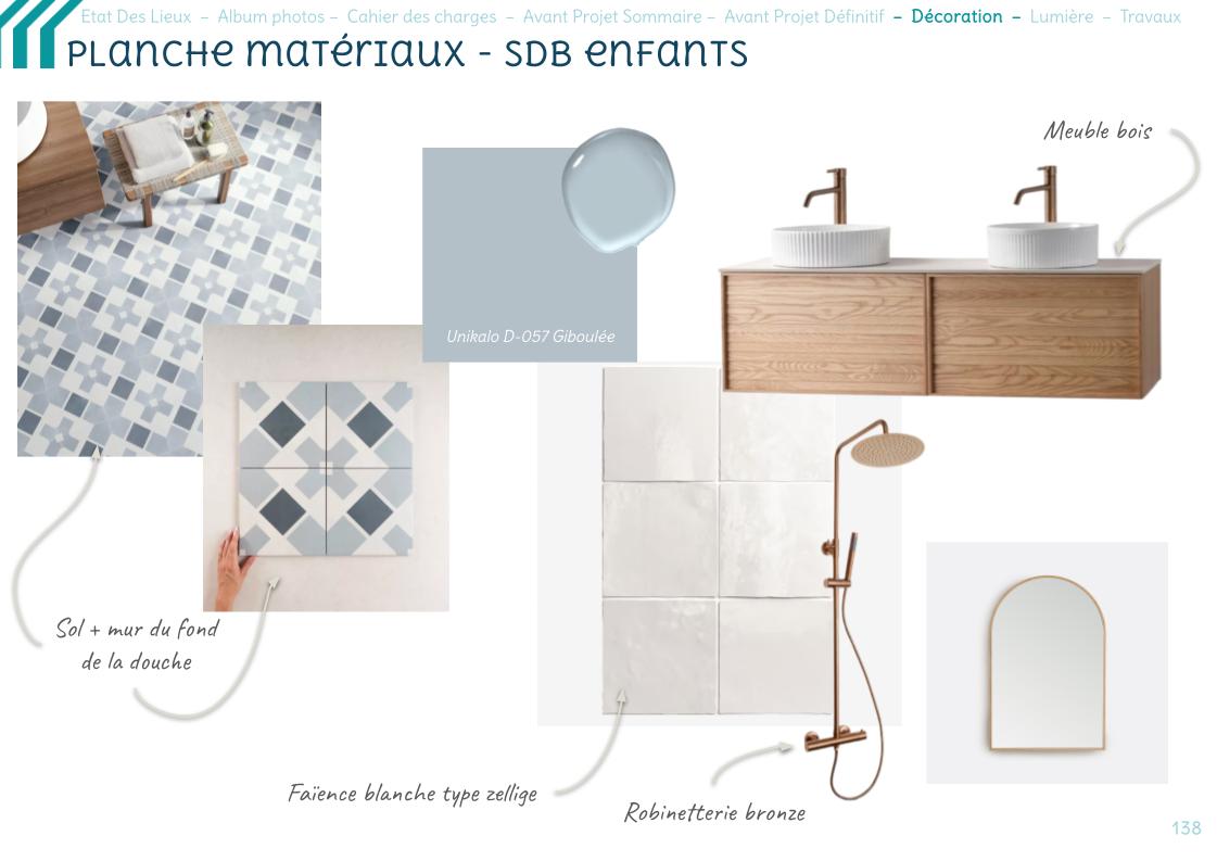 Planche matériaux de la salle d'eau des enfants avec bleu clair, zellige blanc, bois et robinetterie bronze